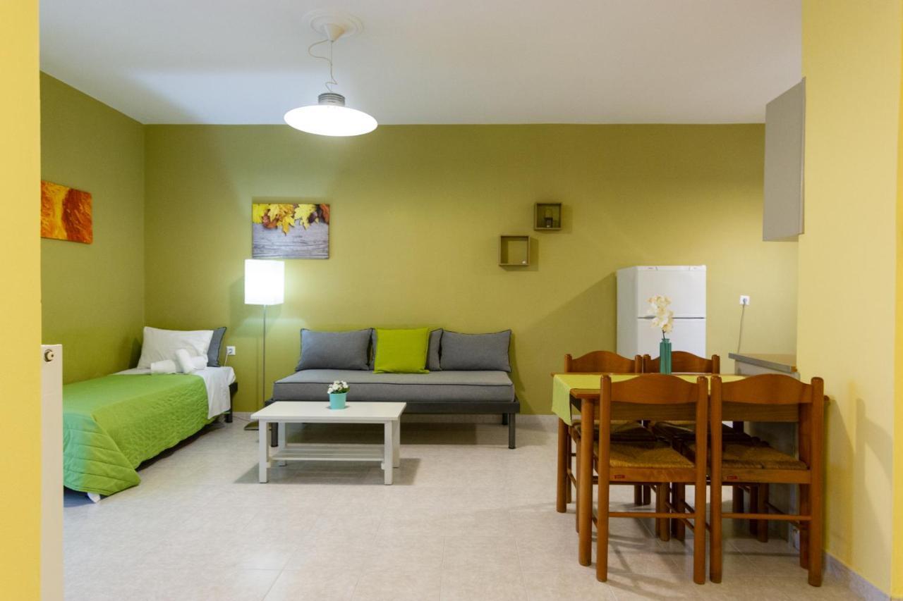Elaionas Aparthotel Leonidio Exterior photo